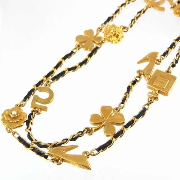 CHANEL CC Logos Pearl No.5 Camellia Leo Leather Necklace 32" 95A Auth w/Box D-10 - Picture 4 of 8